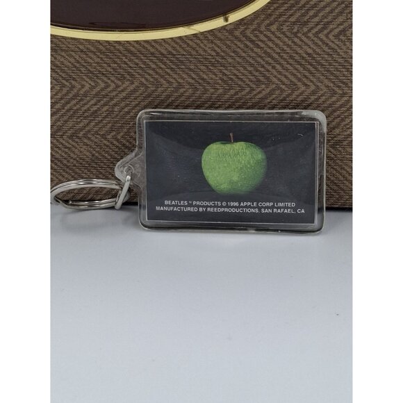 Vintage Beatles Sgt. Peppers Lonely Hearts Club Band Keychain 1996 Reedproductio - Picture 4 of 8